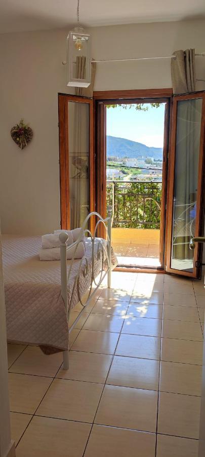 Niki Apartments Makriyialós Luaran gambar